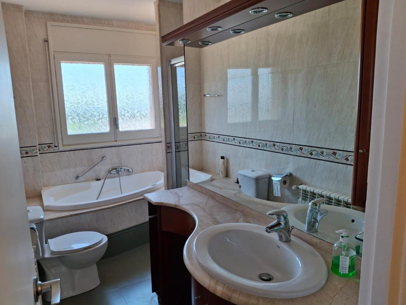 Apartamento En Avia ภายนอก รูปภาพ