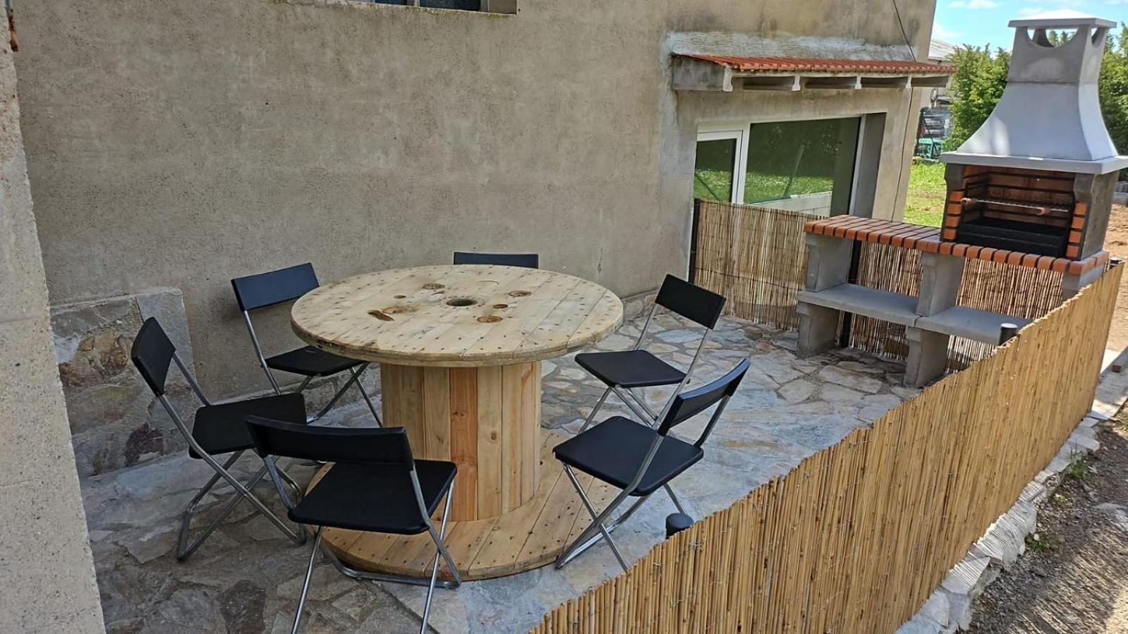 Apartamento En Avia ภายนอก รูปภาพ